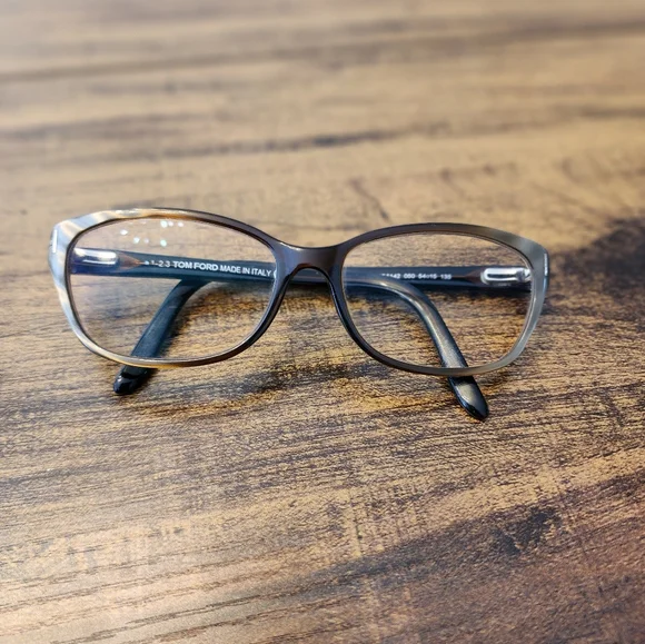 Tom Ford Eyeglasses TF 5142 050 Olive Brown Gradient Frame Italy 54 15 135 Woman Tom Ford Eyeglasses TF 5142 050 Olive Brown Gradient Frame  main image 3